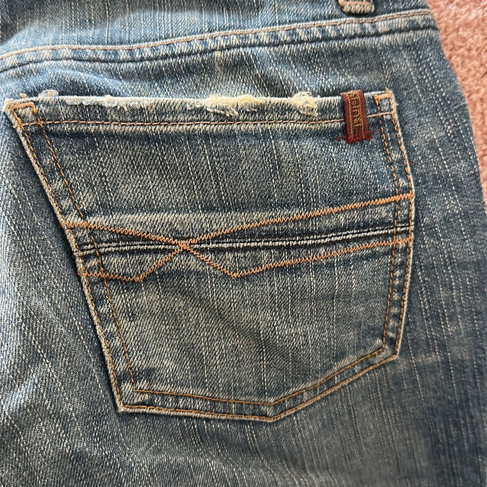 Jeans - Picture 5 of 6